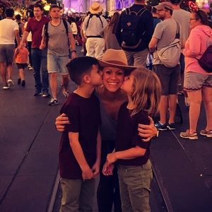 Meet your Posher, Kim